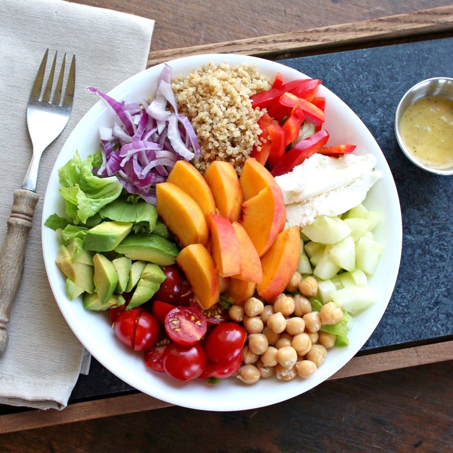Salad Bowl Kekinian: Sehat Bisa Tetap Lezat